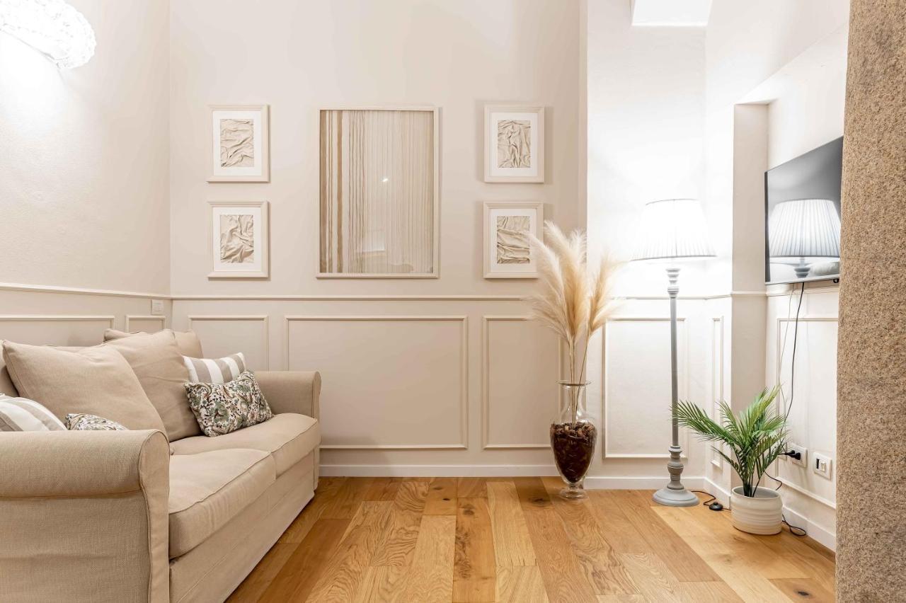 Casa Colonna Romantic Apartment Corso Di Porta Ticinese Milaan Buitenkant foto