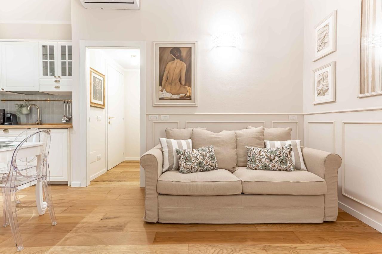 Casa Colonna Romantic Apartment Corso Di Porta Ticinese Milaan Buitenkant foto